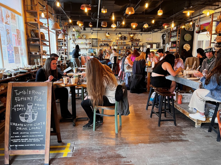 Tumbleroot-Pottery-Pub